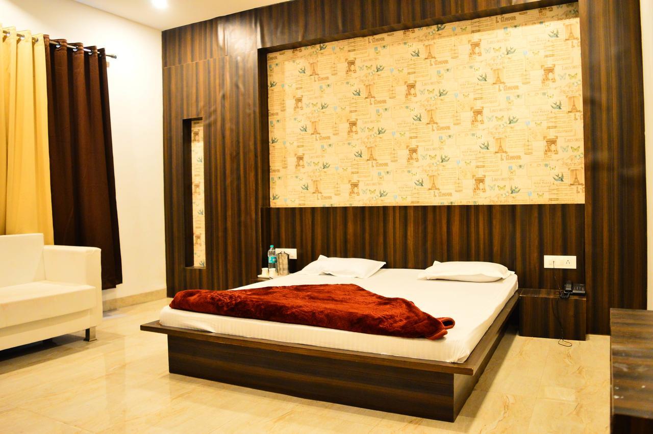 Hotel City Palace Ujjain Exterior foto